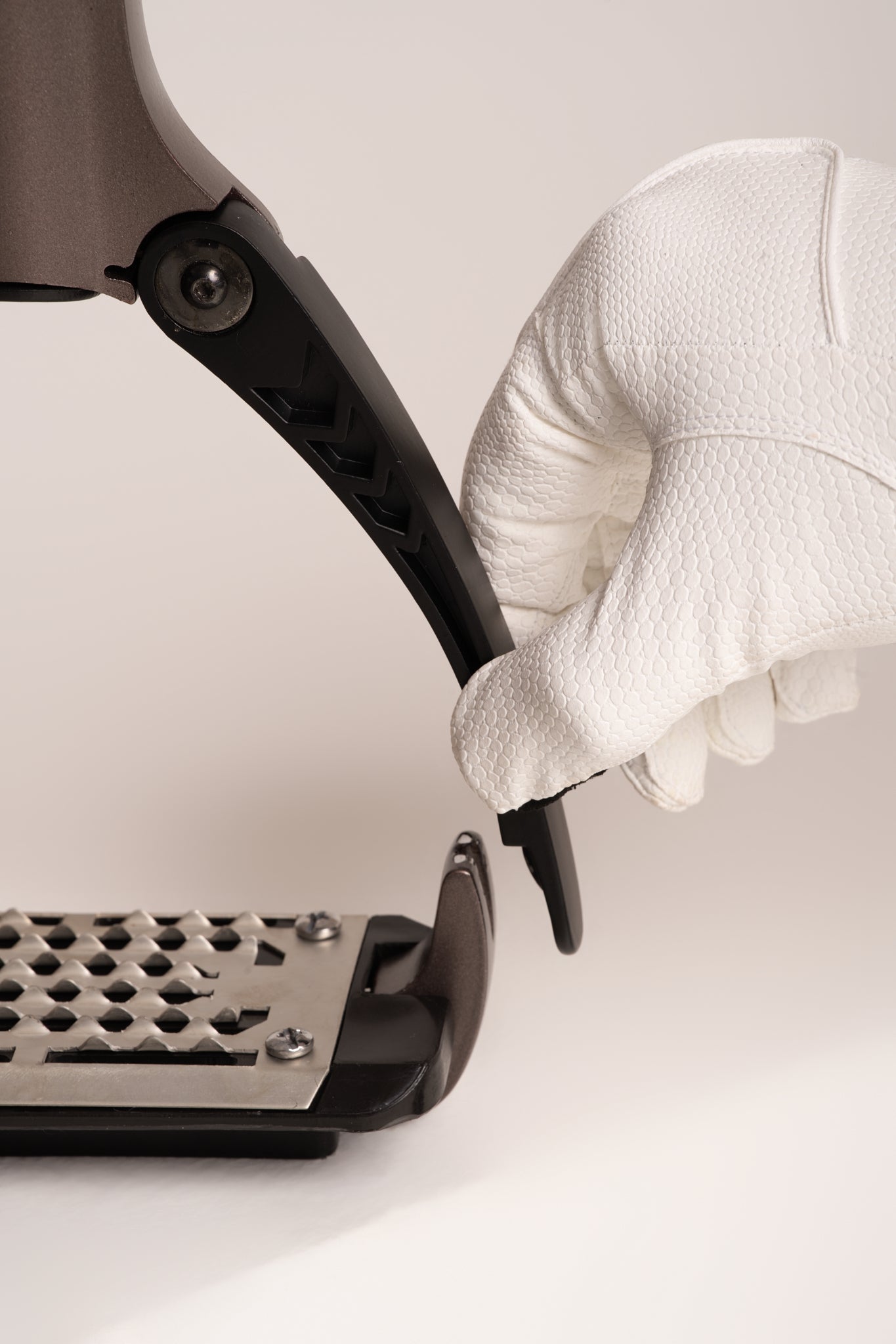 KneeFlex Polyamid - Sikkerhedsstigbøjle Brun