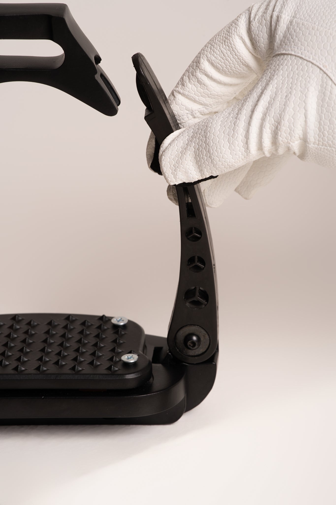 Axis Pro -Sikkerhedsstigbøjle Sort